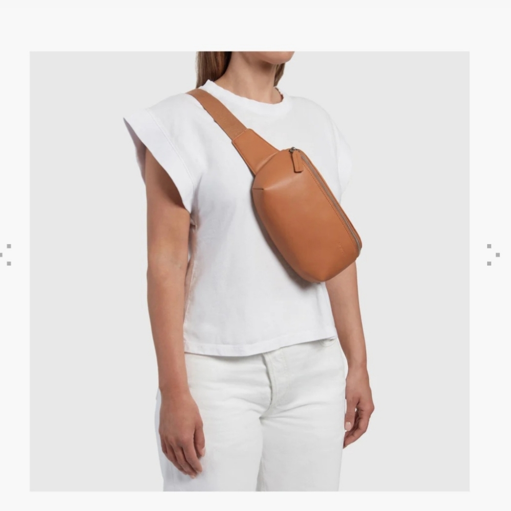 Monos Sling (vegan leather)